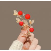 XSB159 - Golden Floral Saree Brooch